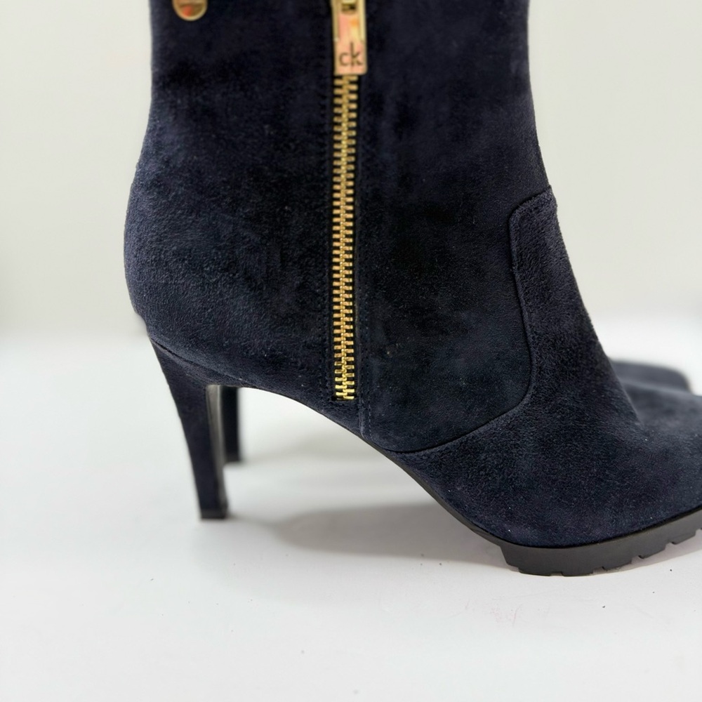 Calvin Klein BIONDA Black Suede Ankle Boots Size 6.5 Double Zipper - Picture 5 of 6